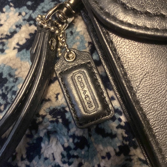 Black Coach Wristlet Wallet - Picture 2 of 8